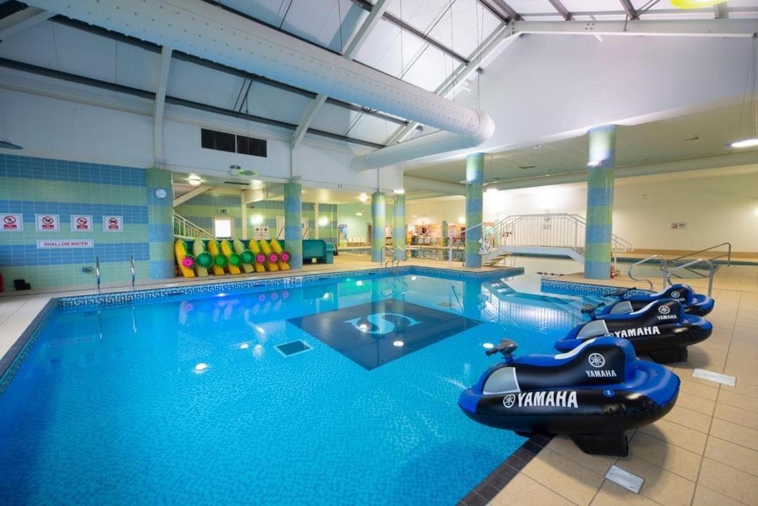 Southview Holiday Park סקגנס מראה חיצוני תמונה